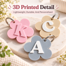 Personalized Daisy Initial Keychain – Custom 3D Printed Flower Bag Charm