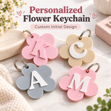 Personalized Daisy Initial Keychain – Custom 3D Printed Flower Bag Charm